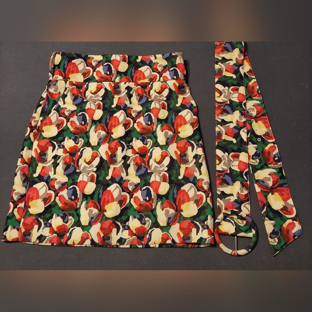 Multicolored Floral Lea & Viola Skirt